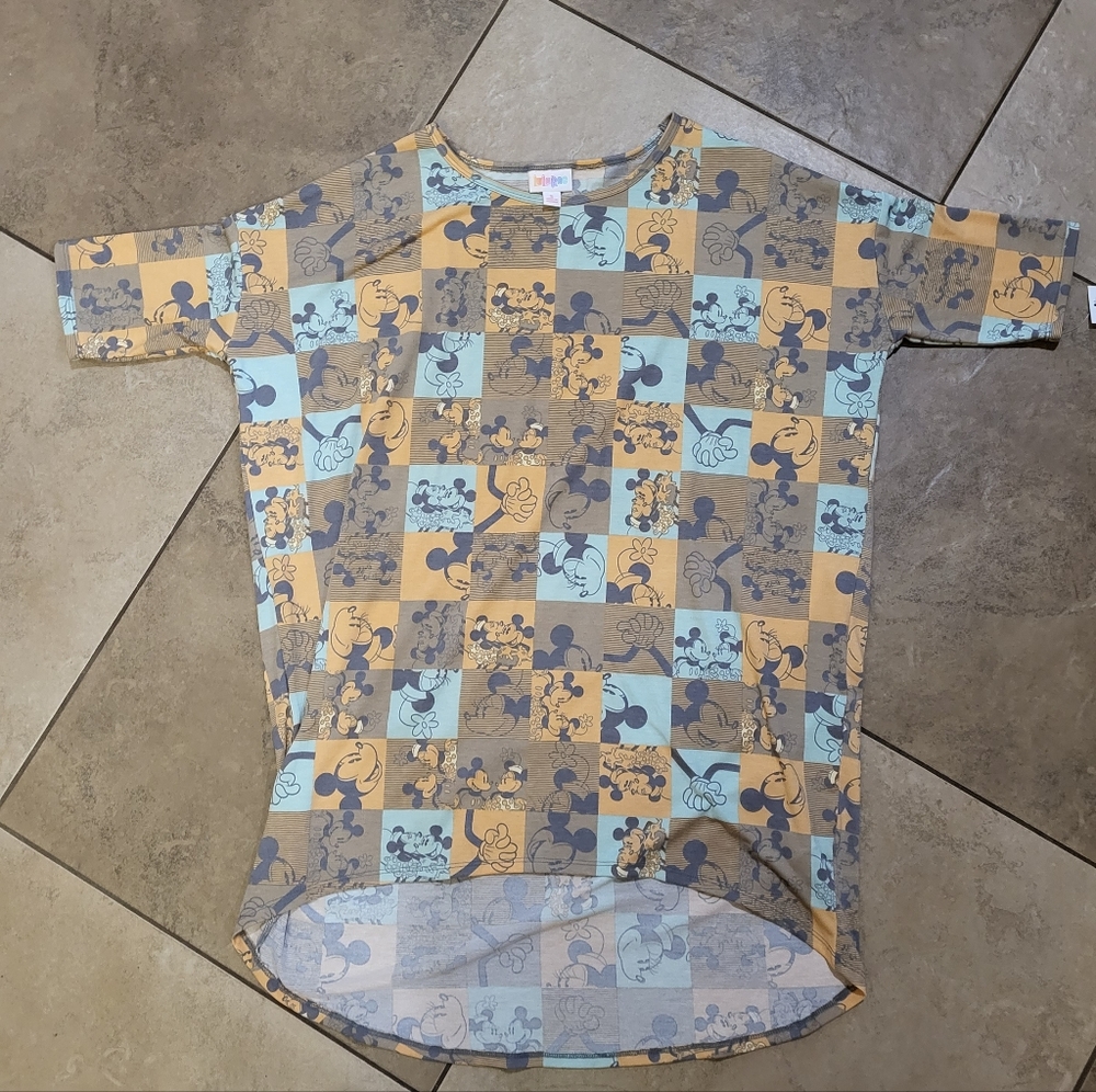 New Lularoe Disney Mickey Minnie Mouse Irma Tunic Shirt size Small.